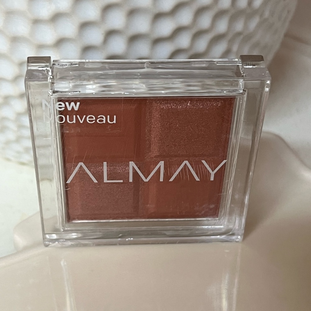 Free with purchase-  Almay Blush Quad - Warm Rose Hues